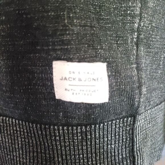 Jack and Jones Black and Gray Light Crew Neck Sweater Men's Size Medium - Picture 6 of 12